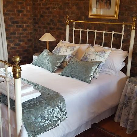 Clarens Cottages Luaran gambar