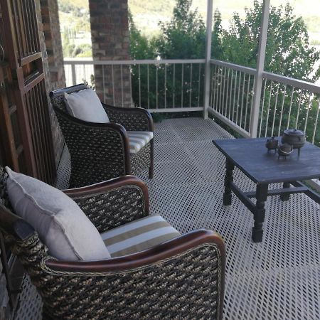 Clarens Cottages Luaran gambar