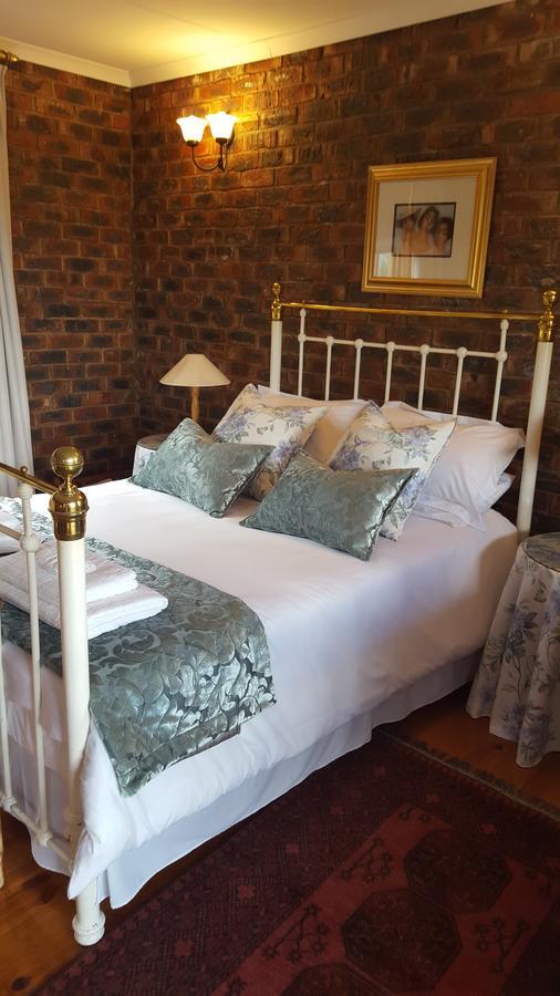 Clarens Cottages Luaran gambar