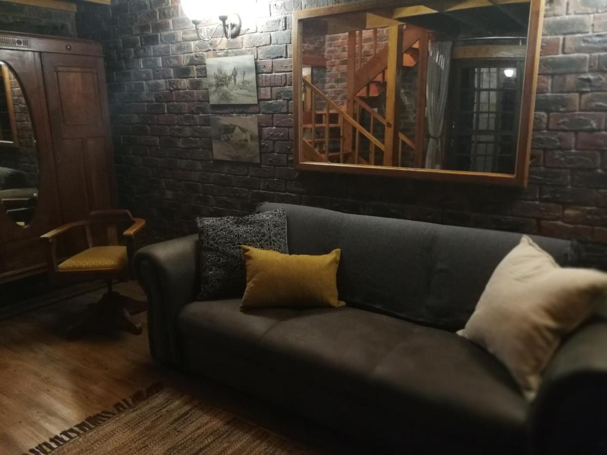 Clarens Cottages Luaran gambar